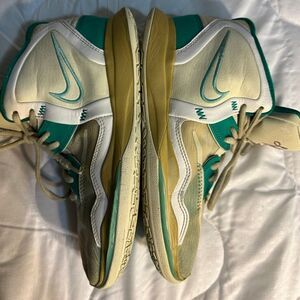 Nike Shoes Size 8 women’s Basketball shoes